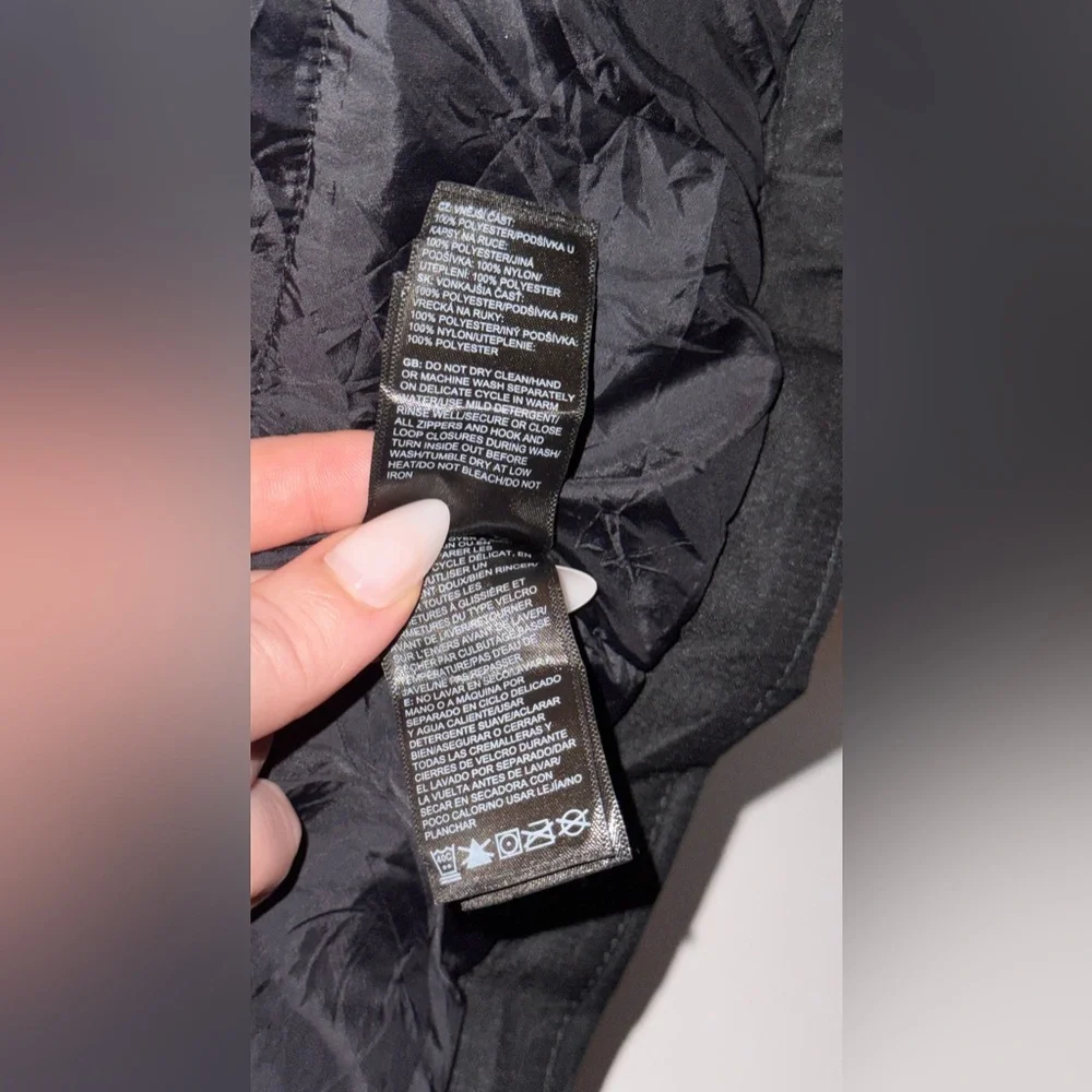 The North Face Apex Elevation Hooded Jacket Boy’s Size XL 18/20 Black Polyester
